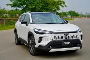 New Toyota Corolla Cross LE 2026 Pearl