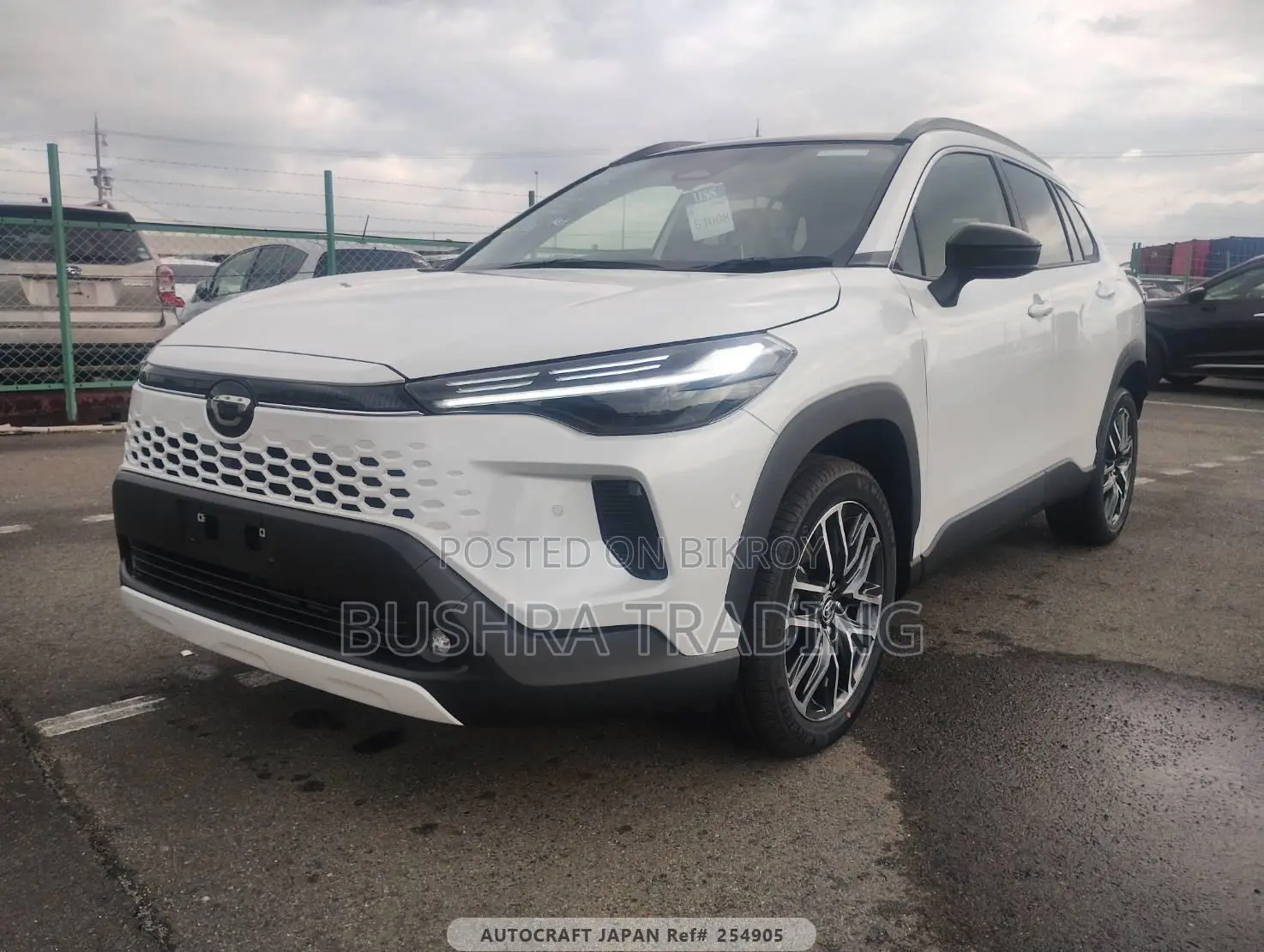 New Toyota Corolla Cross LE 2026 Pearl