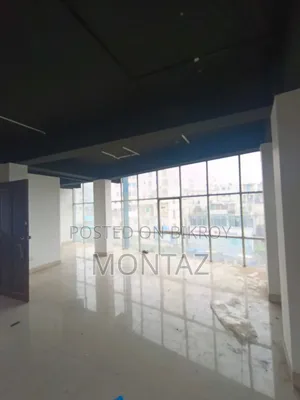 4-bedroom Apartment in Baridhara for Rent