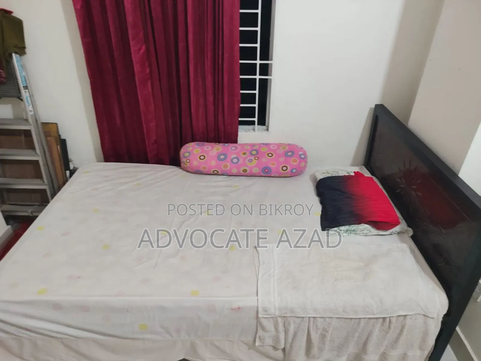 Semi-Double খাট উইথ ম্যাট্রেক্স