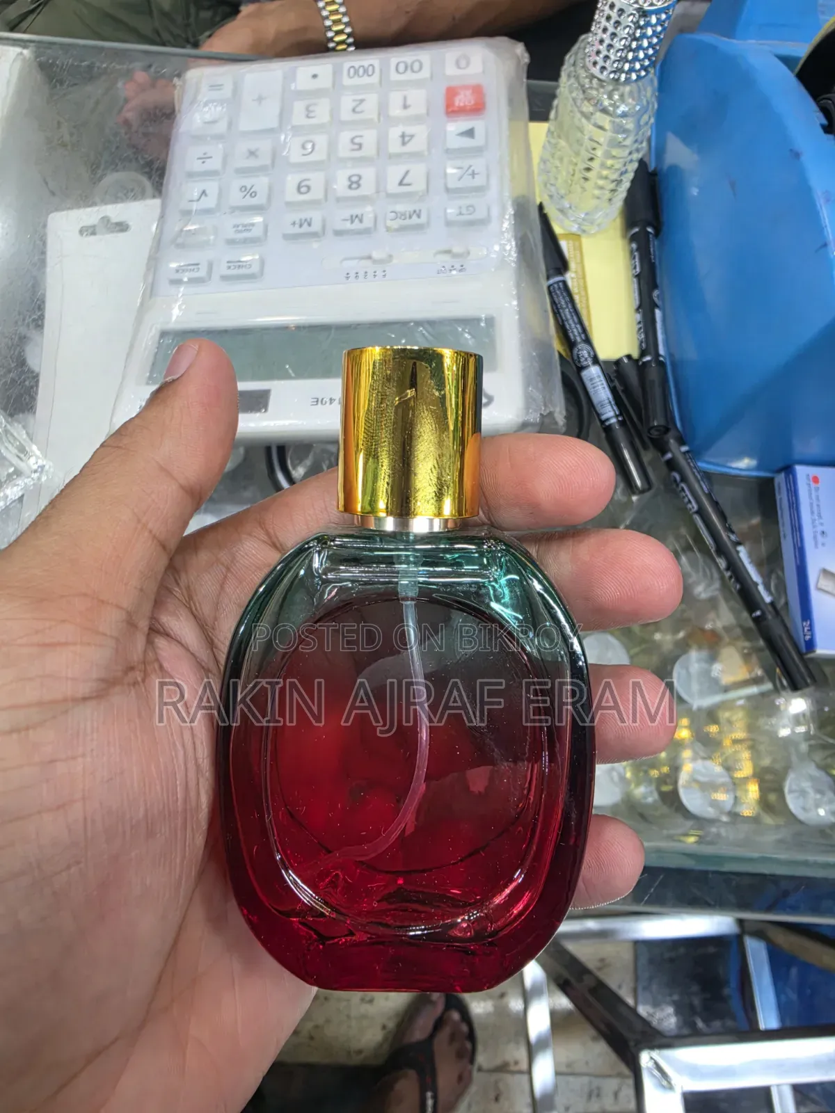 Refillable 30ml Perfume Spray Bottle (Empty Glass Bottle)