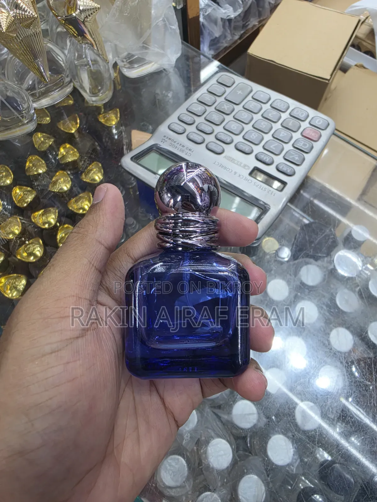 Refillable 30ml Perfume Spray Bottle (Empty Glass Bottle)