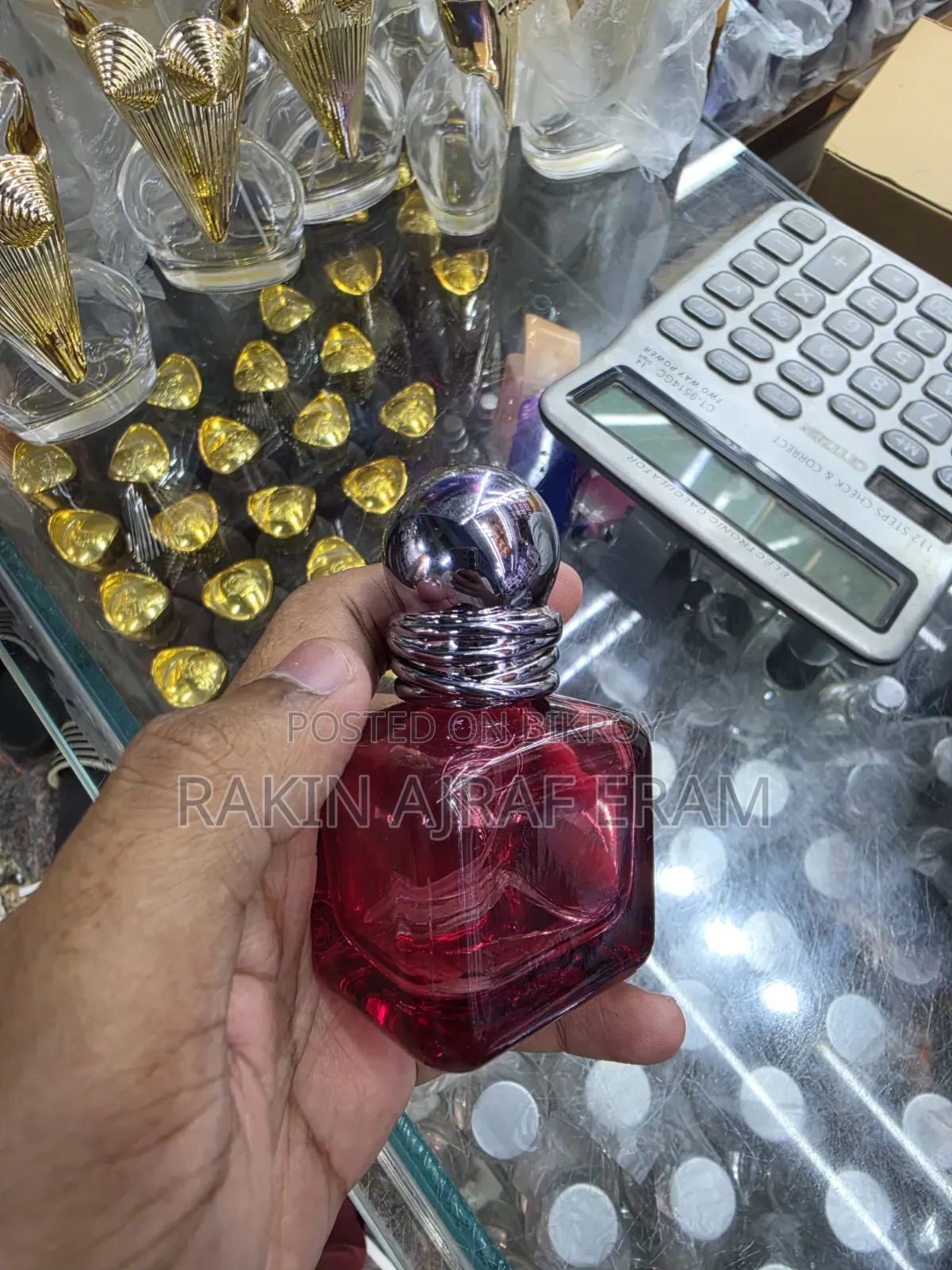 Refillable 30ml Perfume Spray Bottle (Empty Glass Bottle)
