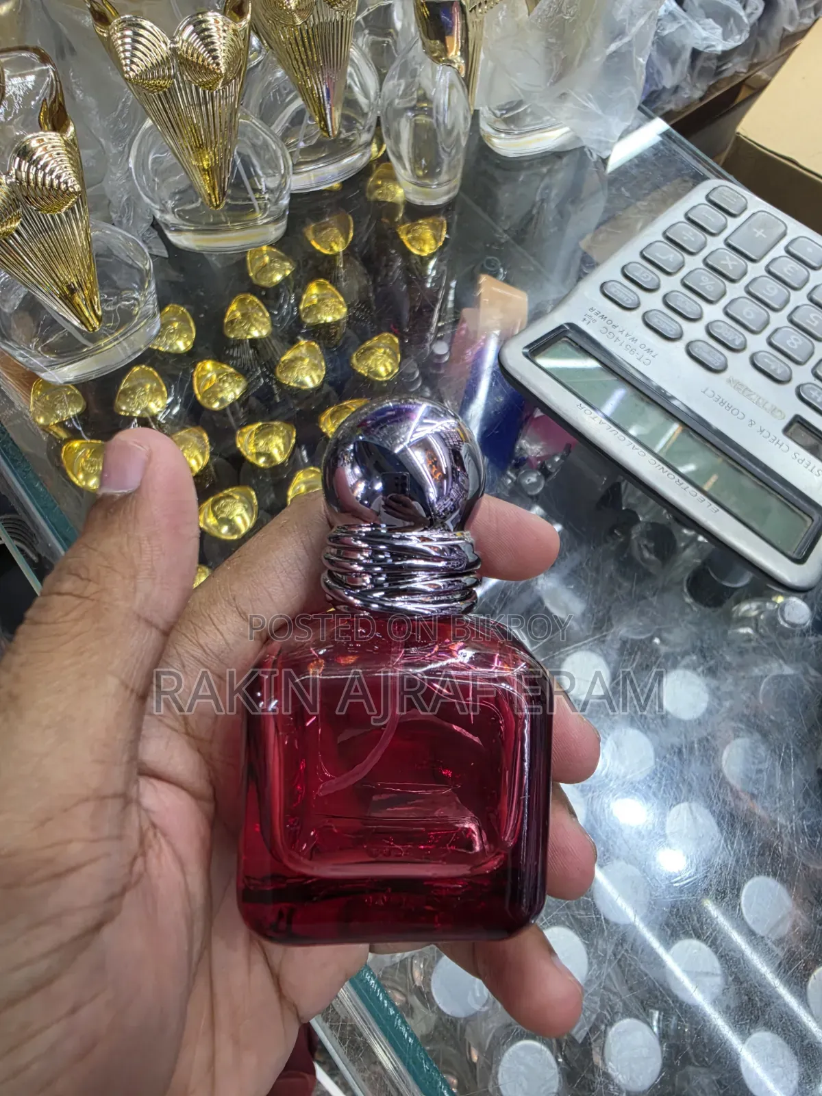 Refillable 30ml Perfume Spray Bottle (Empty Glass Bottle)