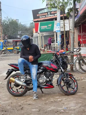 Bajaj Pulsar 150 2023 Black