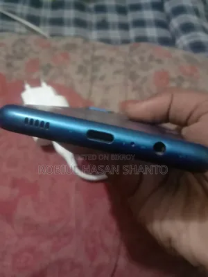 New Samsung Galaxy A12 64 GB Green
