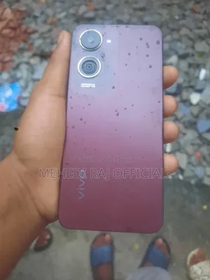 Vivo Y18 128 GB Purple
