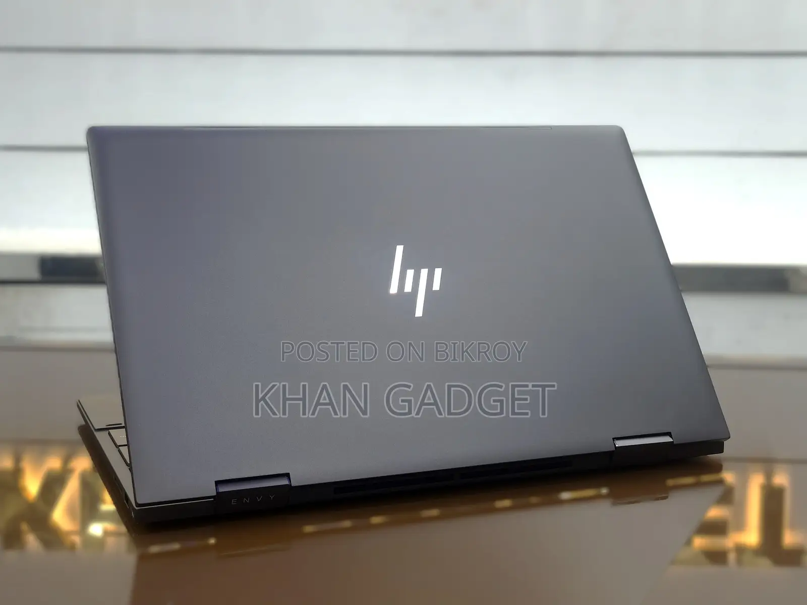 Laptop HP Envy 15 8GB AMD Ryzen 5 SSD 512GB