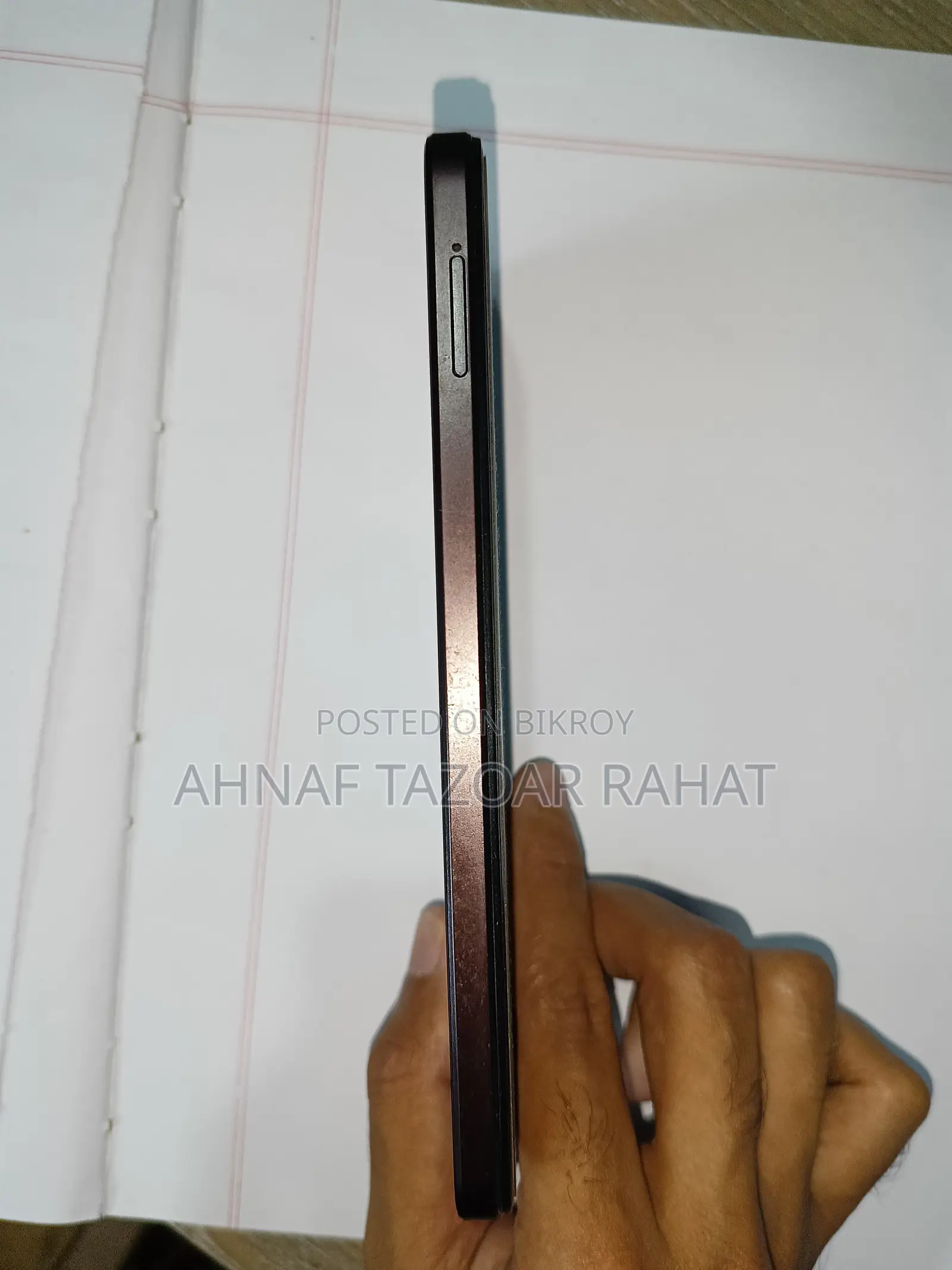Vivo Y18 128 GB