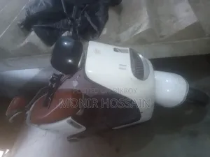 Cushman 2025 White