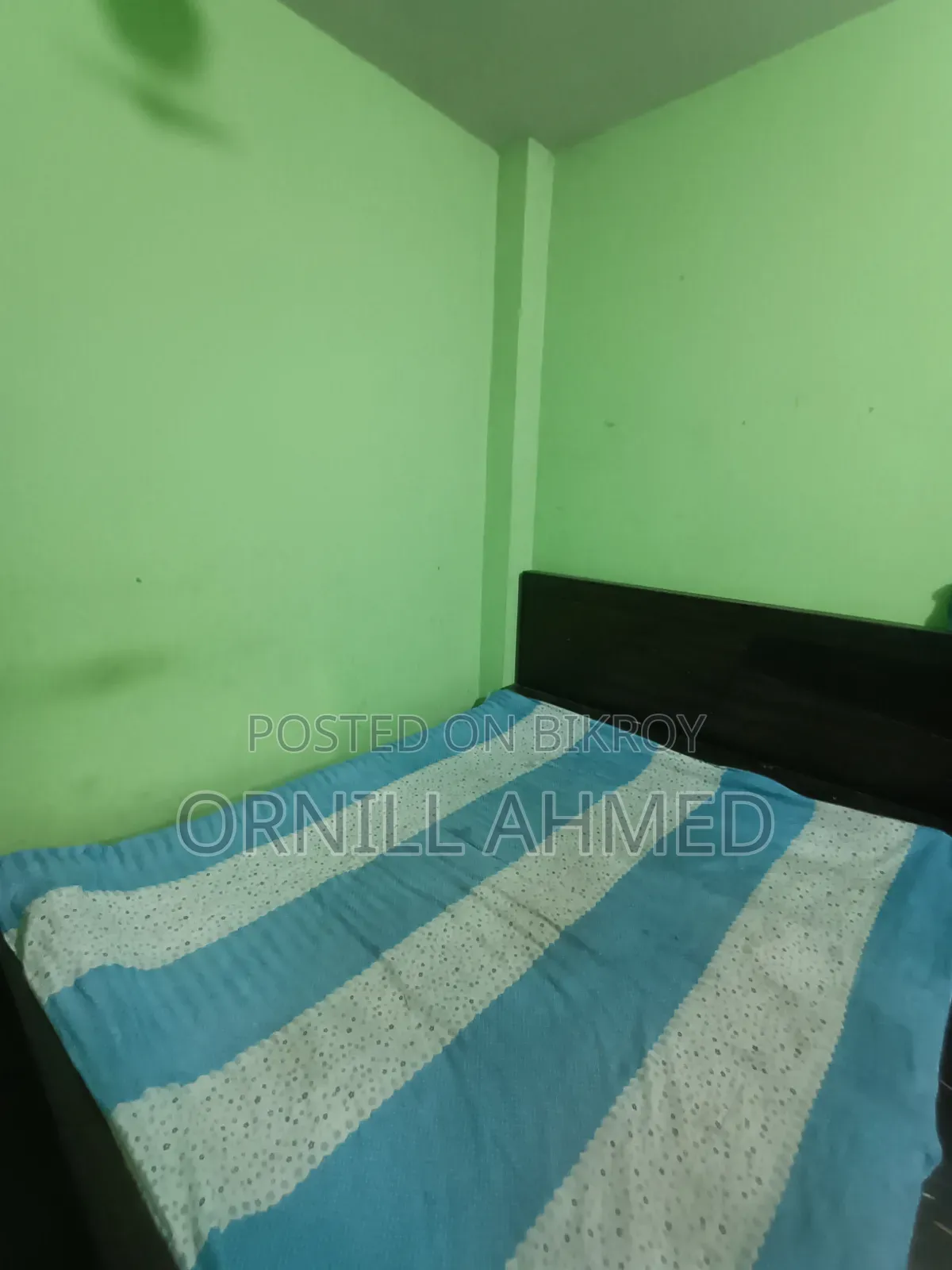 Bed Almari