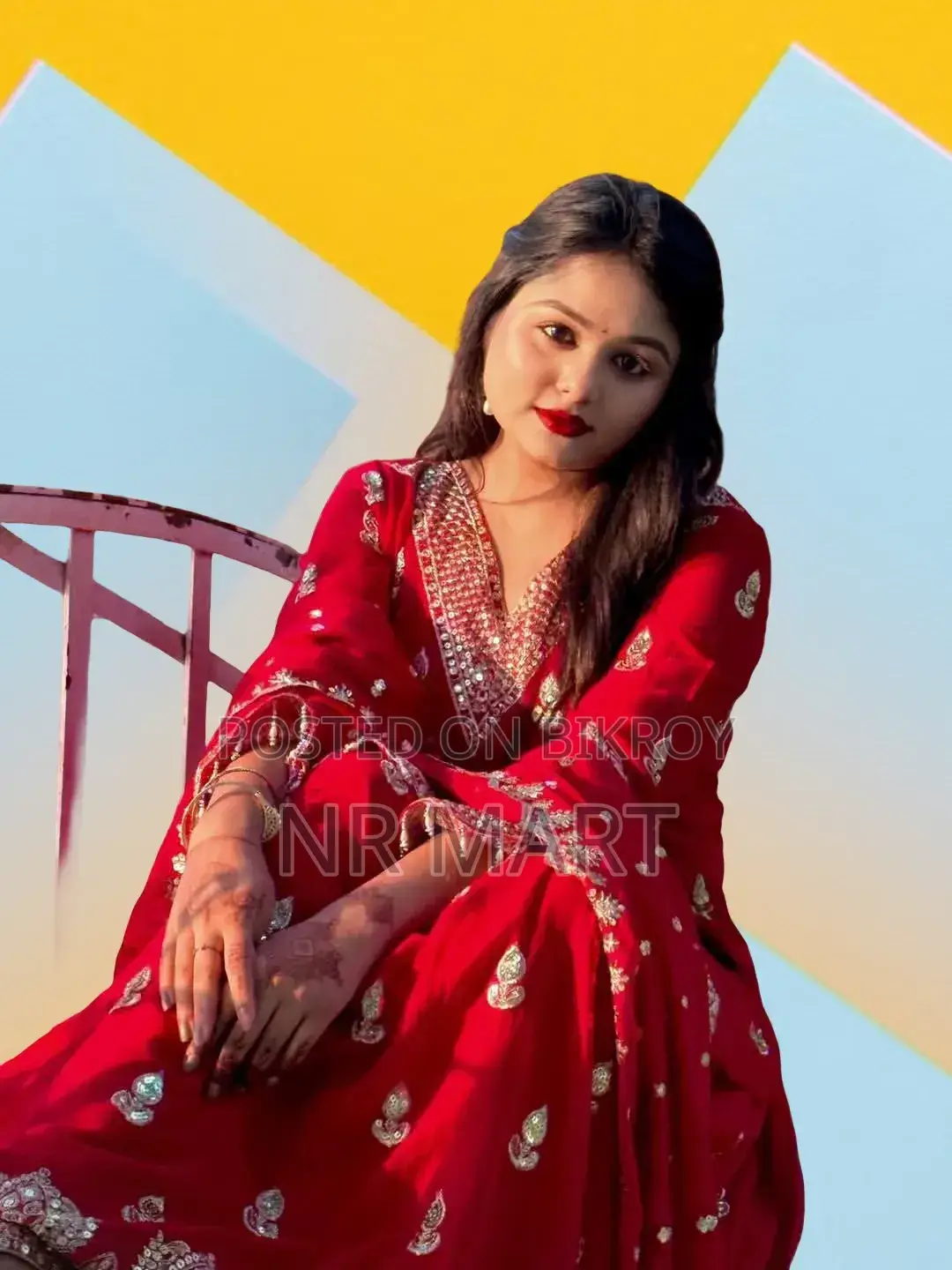 প্রিমিয়াম ইন্ডিয়ান ফক্স জর্জেট শারারা সেট