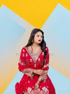 প্রিমিয়াম ইন্ডিয়ান ফক্স জর্জেট শারারা সেট