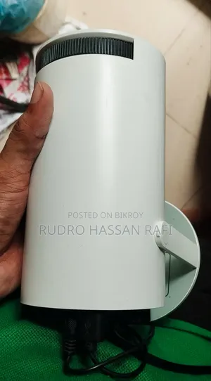 Hy300 Pro অ্যান্ড্রয়েড স্মার্ট প্রজেক্টর