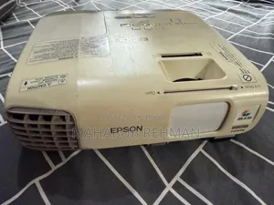 Epson EB-955W Projector. ⚠️Urgent Sell