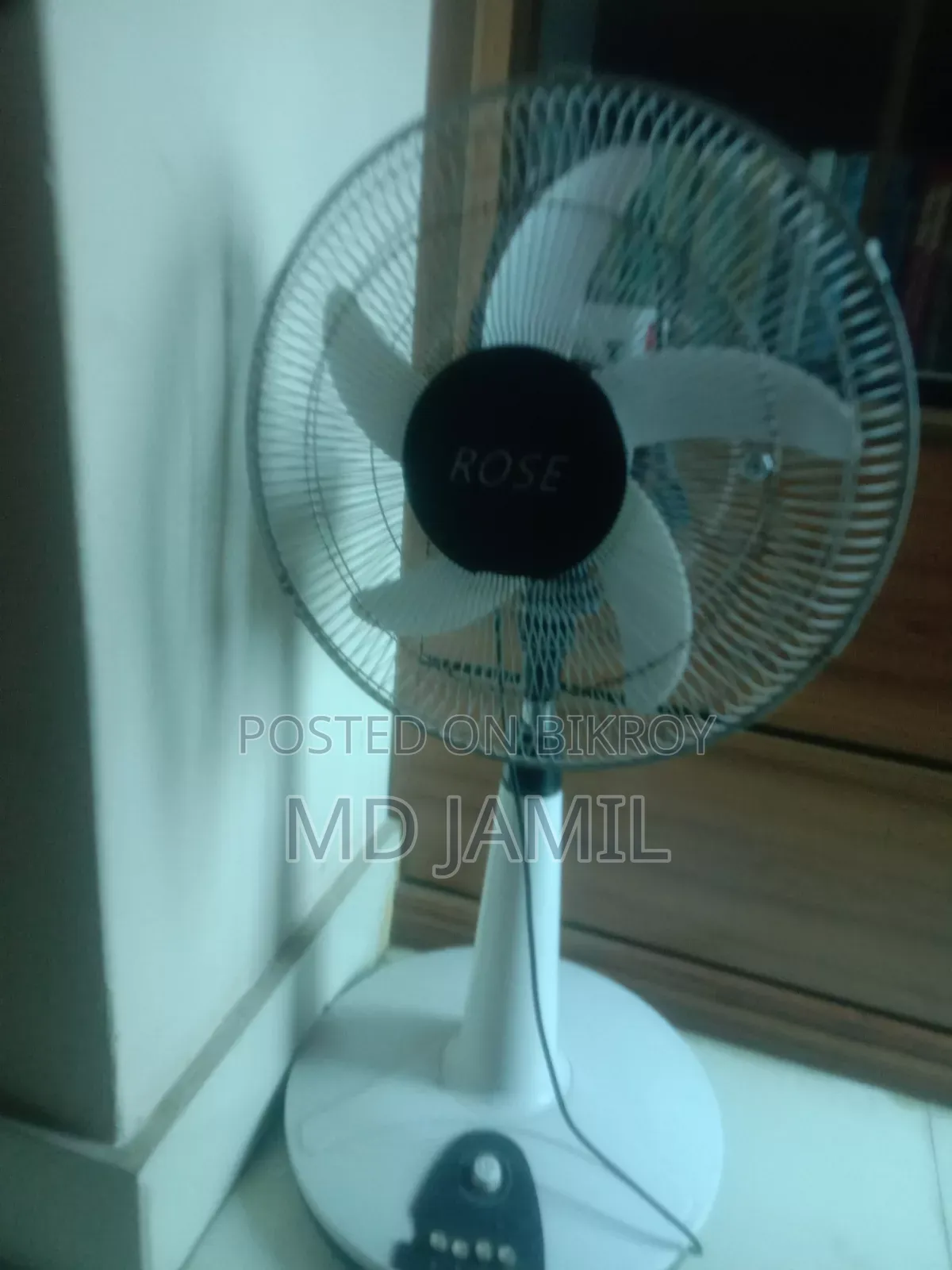স্টান্ড ফ্যান বিক্রি হবে৷