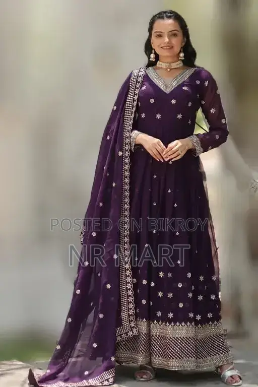 প্রিমিয়াম থ্রি-পিস পার্টি গাউন