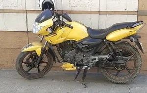 TVS Apache RTR 160 2V 2011 ইয়েলো
