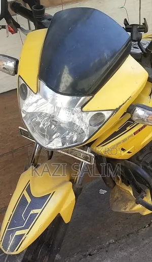 TVS Apache RTR 160 2V 2011 ইয়েলো