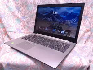 Laptop Lenovo 4GB Intel SSD 500GB