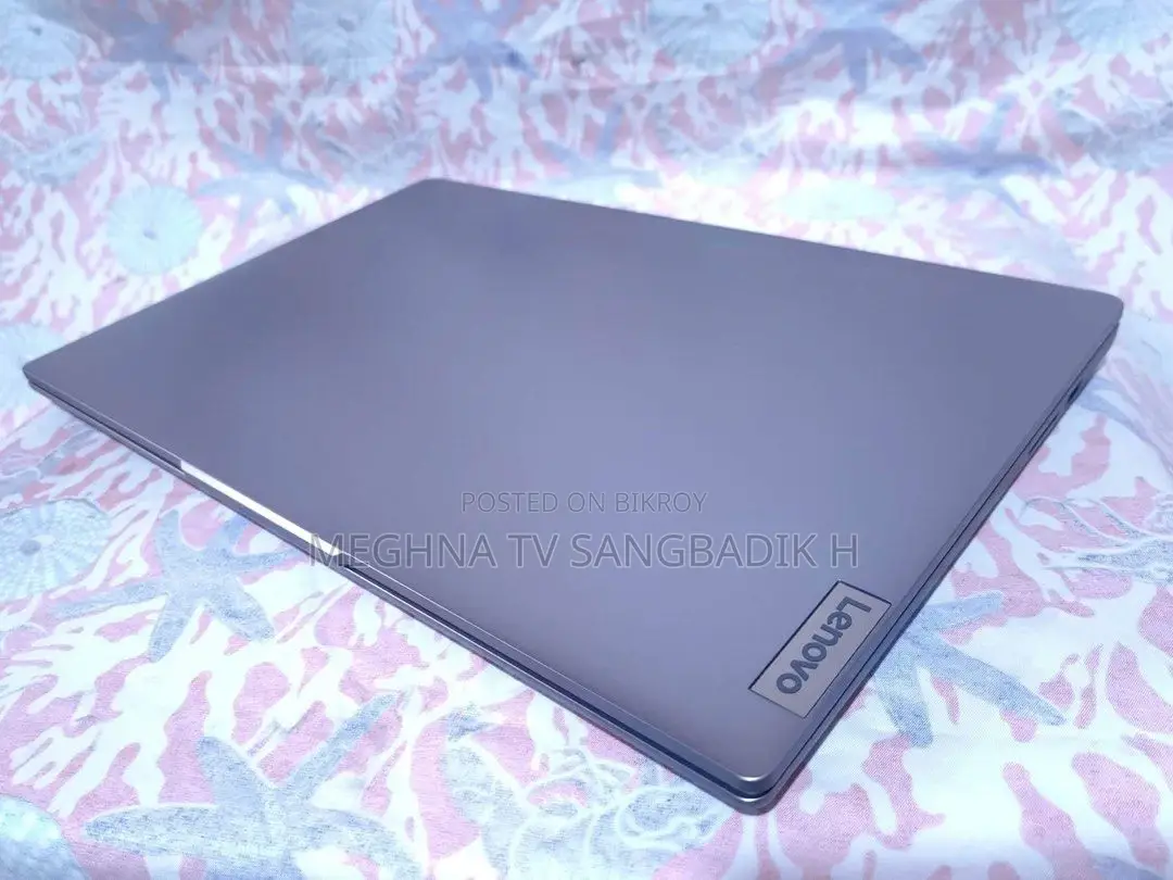 Laptop Lenovo 4GB Intel SSD 500GB