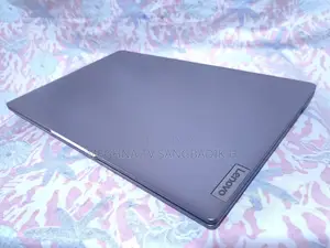 Laptop Lenovo 4GB Intel SSD 500GB