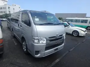 Toyota HiAce 2021 Silver