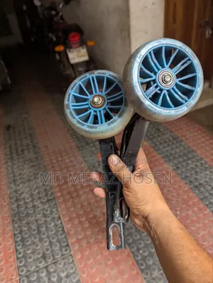 Bicycle side wheels