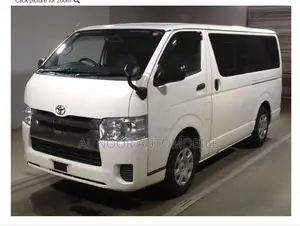 Toyota HiAce 2021 White