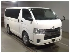 Toyota HiAce 2021 White