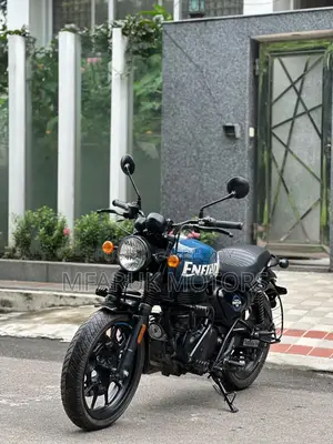 Royal Enfield Hunter 350 2025 Blue