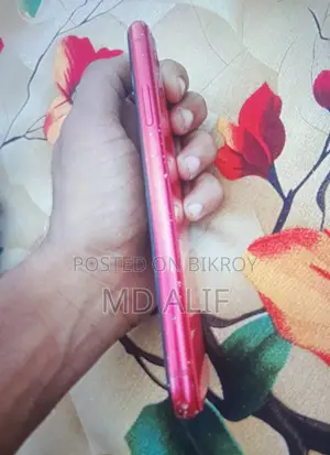 Apple iPhone 11 128 GB Red