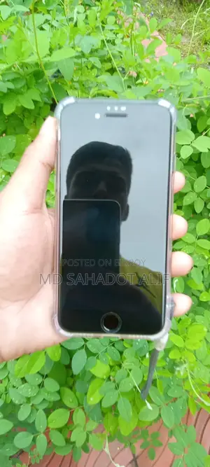 Apple iPhone SE (2020) 256 GB Black