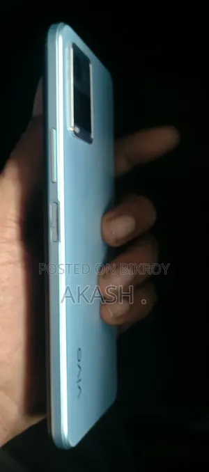 Vivo Y21 64 GB