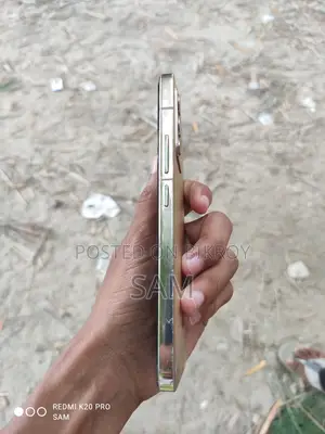 ভিভো ভি২৩ ৫জি ১২৮ জিবি অরেঞ্জ