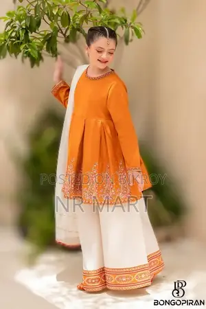 Premium Diamond Georgette Three Piece