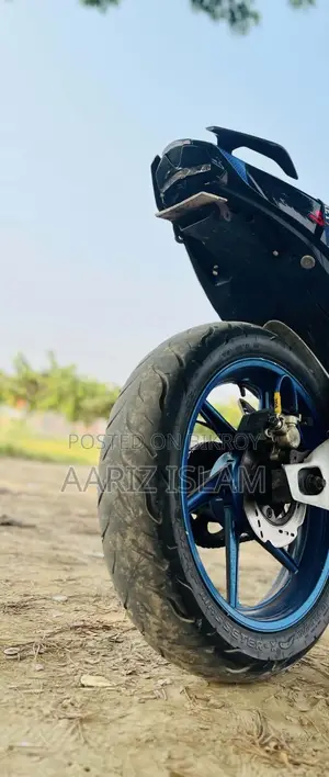 TVS Apache 160 4V 2023 Black