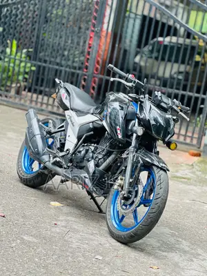 TVS Apache 160 4V 2023 Black