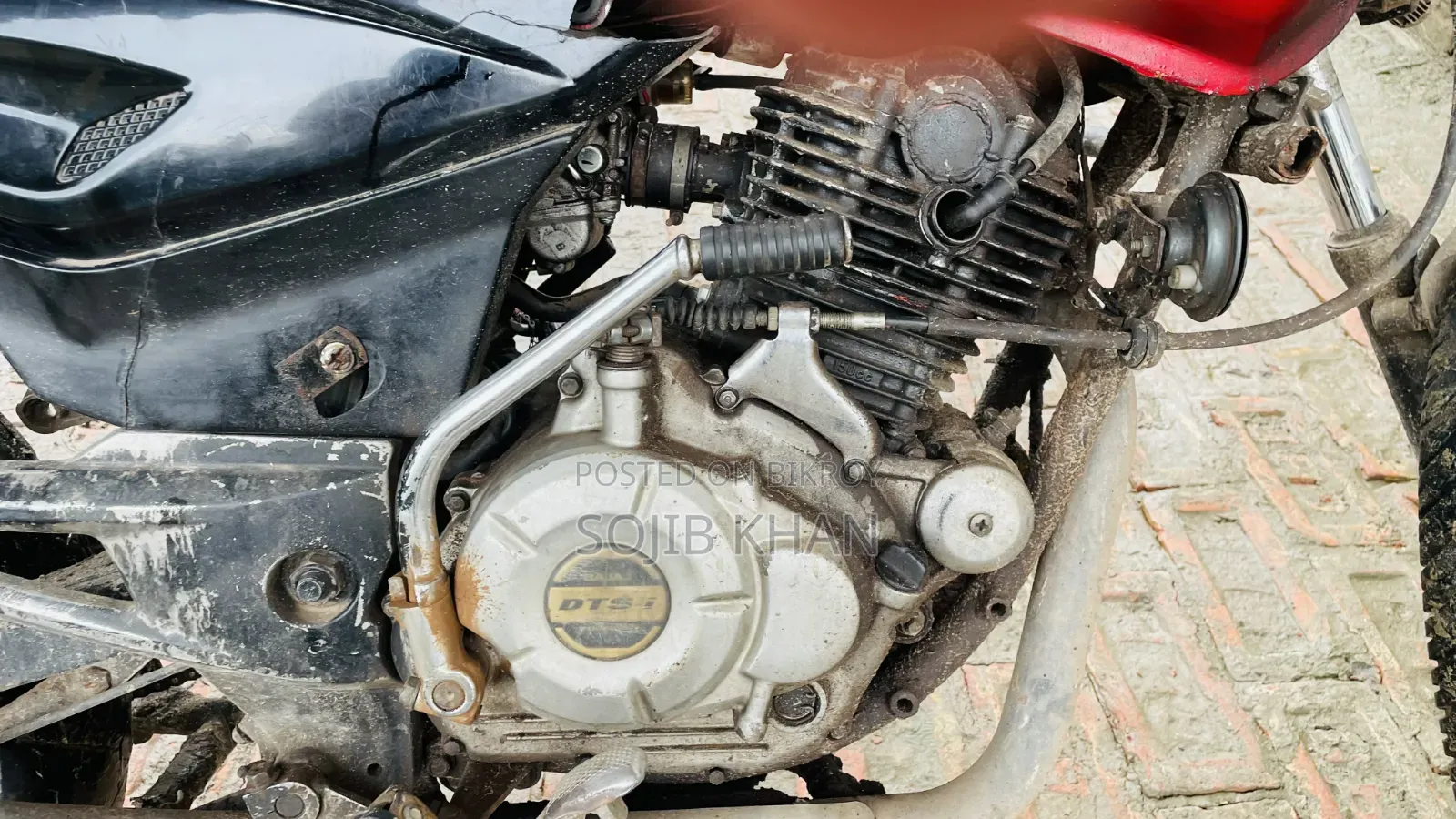 Bajaj Pulsar 150 2017 Red