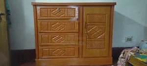 Wardrobe for sale, used for a few days, looks like new, come and see it