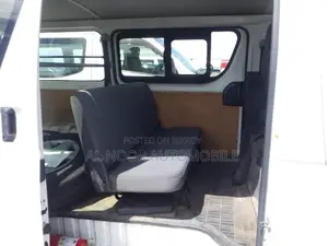 Toyota HiAce 2021 White