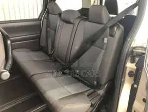 Toyota Noah 2022 Beige