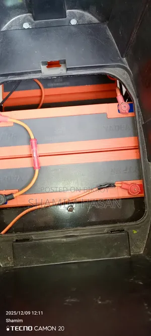 ৩৮ এম্পিয়ার ৭২ ভোল্ট ইয়াদিয়া গ্রাফিন ব্যাটারি । ৬ পিস ব্যাটারি