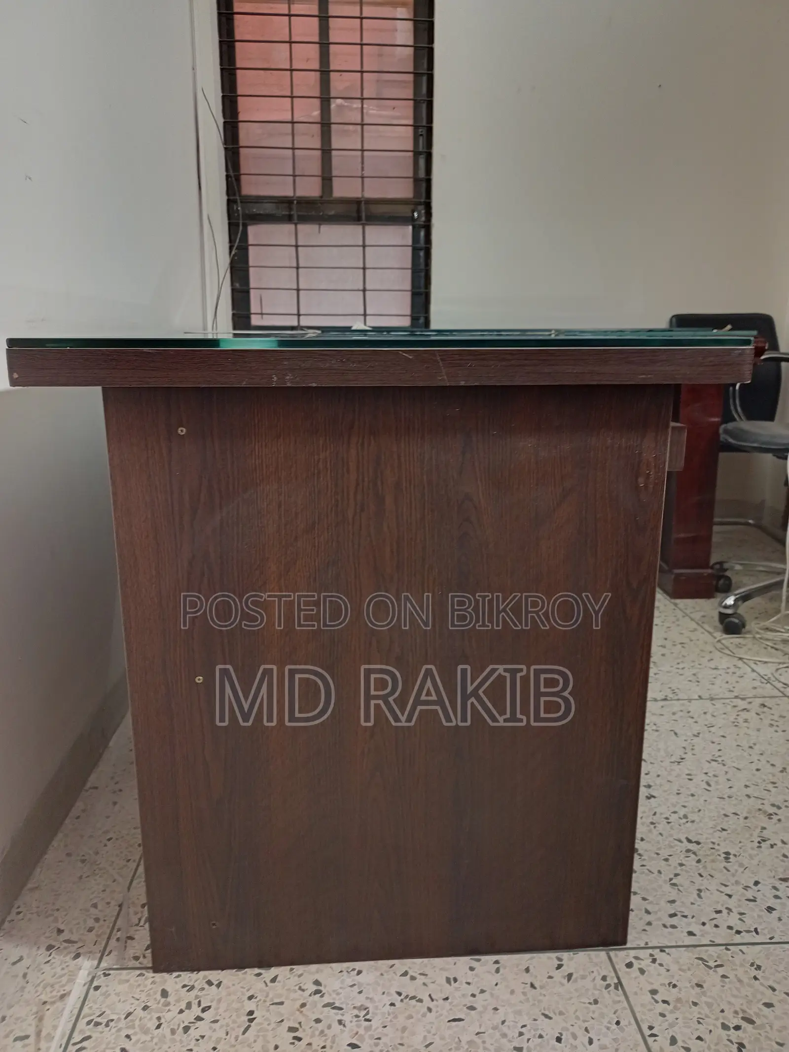 অফিস টেবিল (ফুল ফ্রেশ)