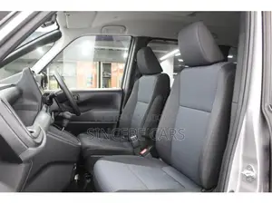 Toyota Noah 2022 Beige