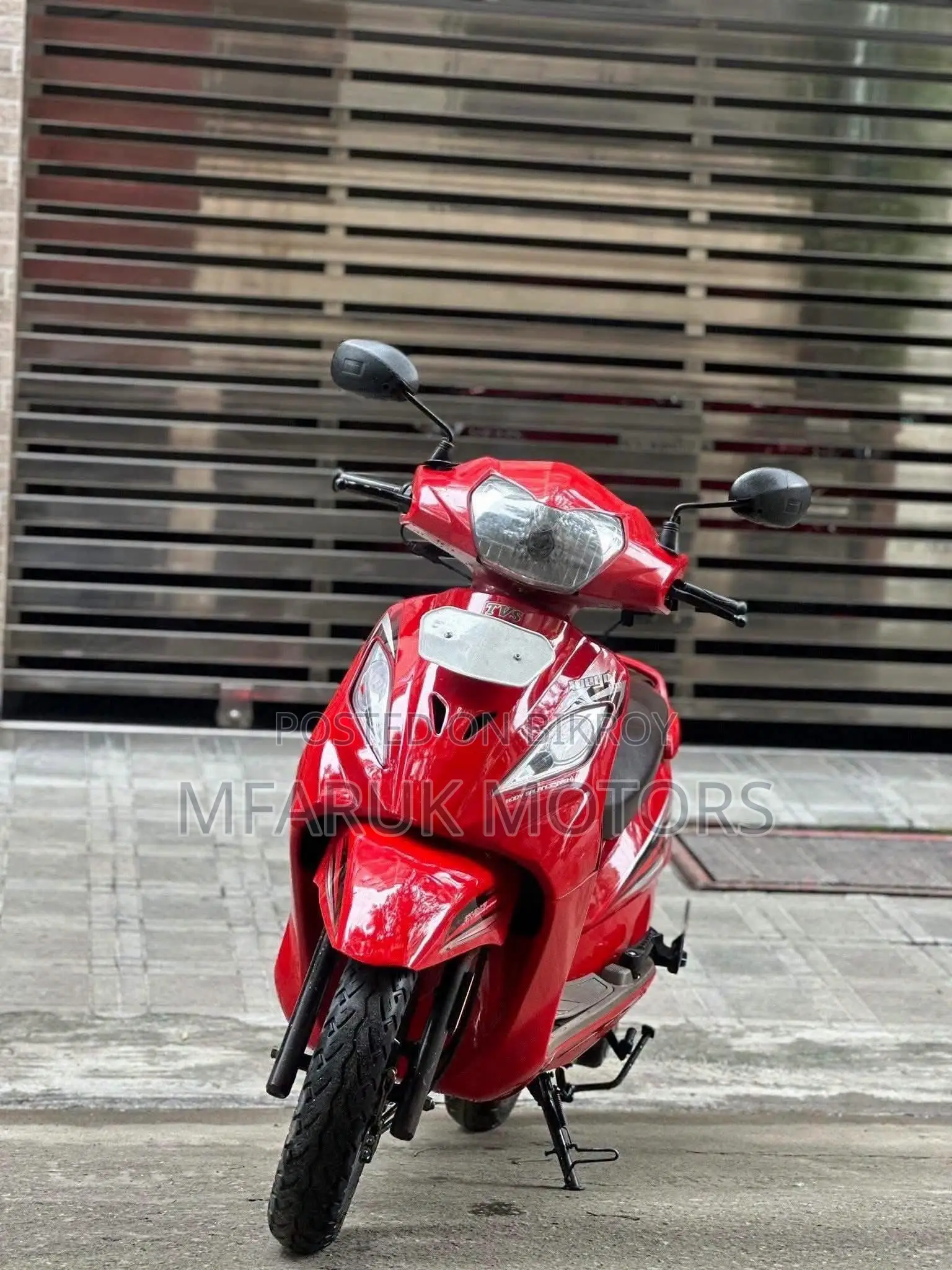 TVS Wego 2022 Red