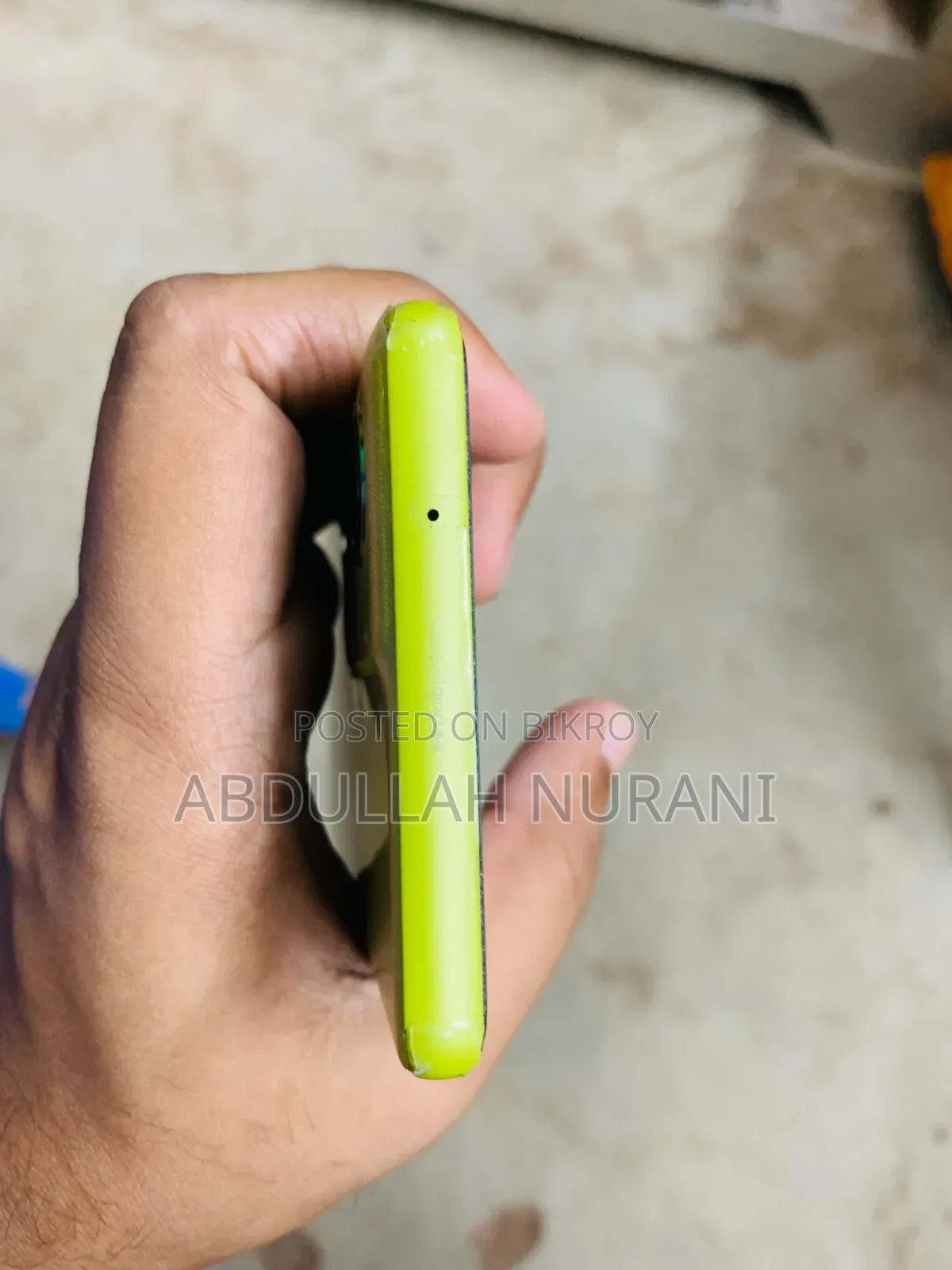 Motorola Moto G85 128 GB Yellow