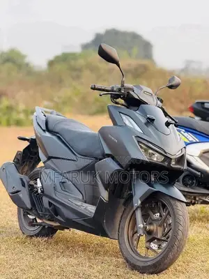 Honda 2024 Black