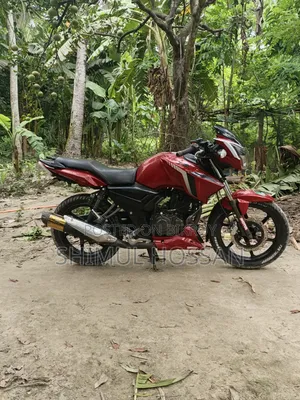 New TVS Apache 160 4V 2018 Red
