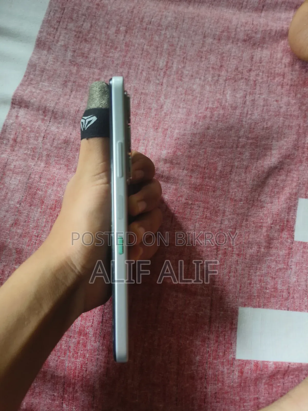 Infinix Hot 60i 256 GB Silver
